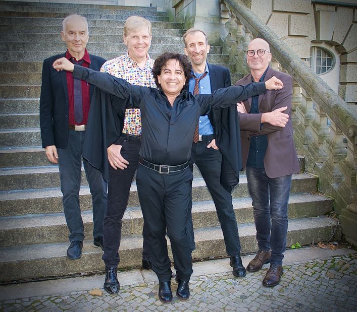 Tamir Cohen and BERLIN 21 STREETWORKERS Jazz und Folk Cuxhaven e.V.